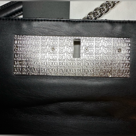 Authentic‼️ 💯 VERSACE JEANS COUTURE Partial Chain Strap, Crossbody Bag - Picture 9 of 10